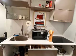 1833 E Charleston Blvd #A, Las Vegas, NV 89104