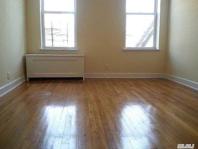 2nd image of 3591 161st St APT 5H