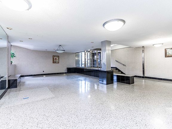 3rd image of 3165 138th St