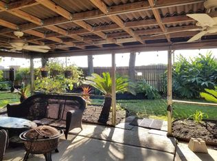 2513 Pinebrook Ln, Seabrook, TX 77586