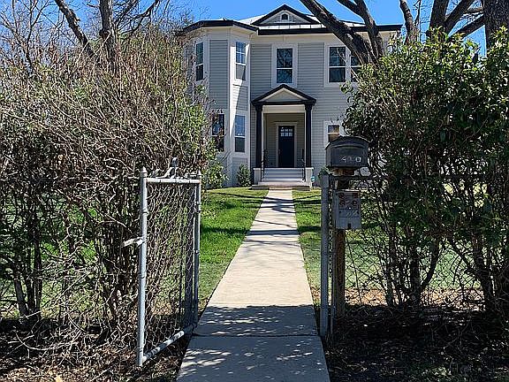 2nd image of 410 Saint Anthony Ave
