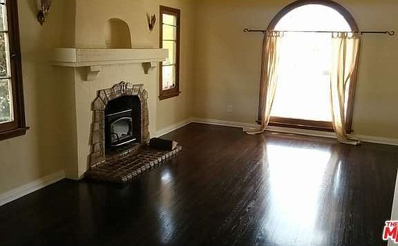 3rd image of 4183 6th Ave