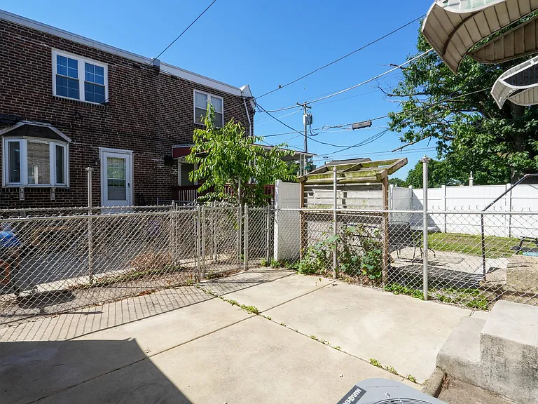 3603 Belgrade St — Photo 18