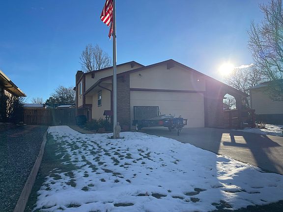 3rd image of 8578 Gray Ct