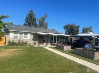 2100 Nipsic Ave, Bremerton, WA 98310