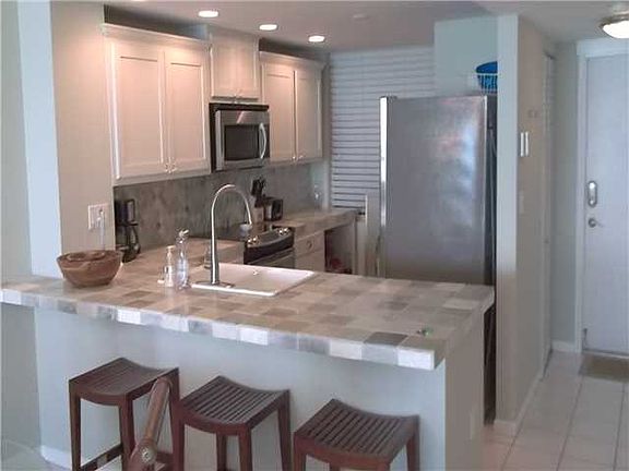 2nd image of 10680 S Ocean Dr APT 1002