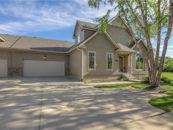 7311 Legler St, Shawnee, KS 66217