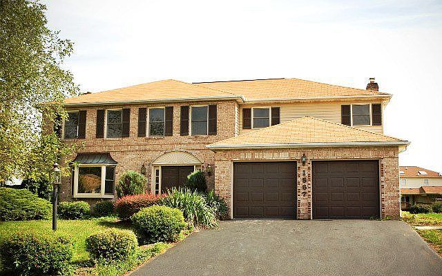 1567 Potter Brick Front