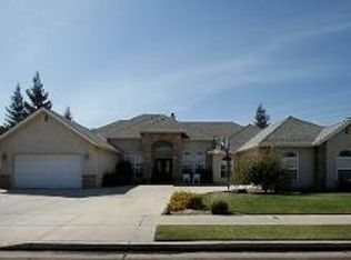 983 Lorene Ave, Fowler, CA 93625
