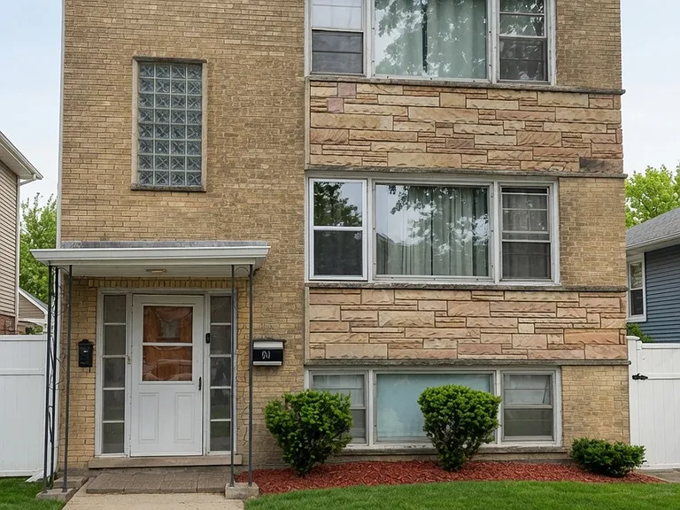 1131 Hannah Ave #1 — Photo 1