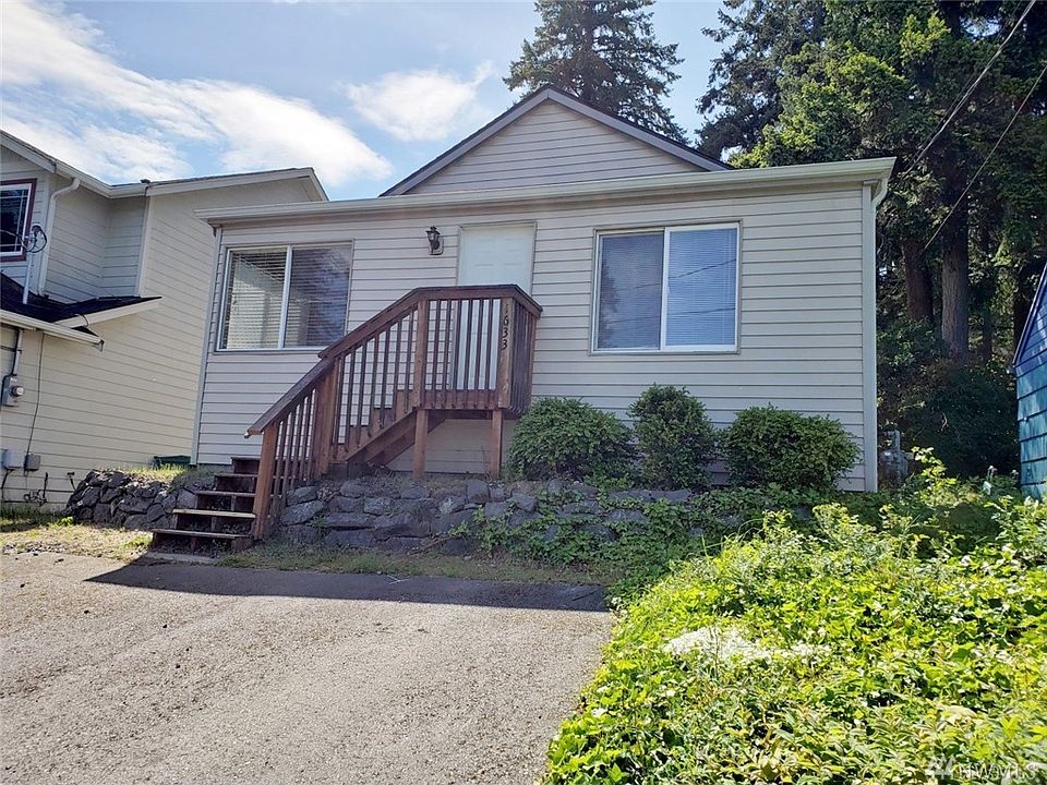 1st image of 1633 Bayview Dr W