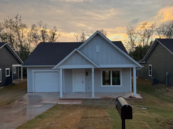 911 S Birch St, Wellston, OK 74881