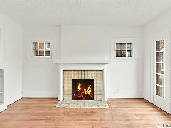 4th image of 1241 Glynn Ct APT 2E