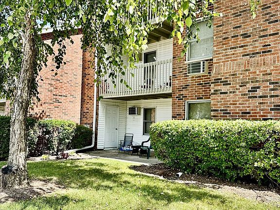 2nd image of 1332 Cunat Ct APT 2A