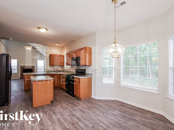 5th image of 7031 Reedy Creek Rd