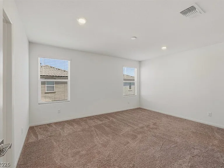7182 Copper Grove Ave — Photo 10