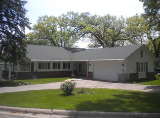 1205 E Lincoln Ave, Belvidere, IL 61008