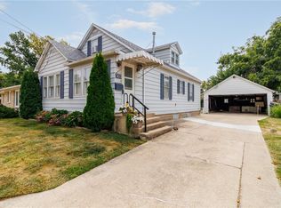 303 W Eiche Ave, Effingham, IL 62401