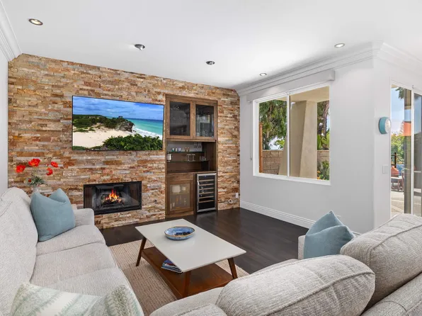 6037 Deerford Row, La Jolla, CA 92037