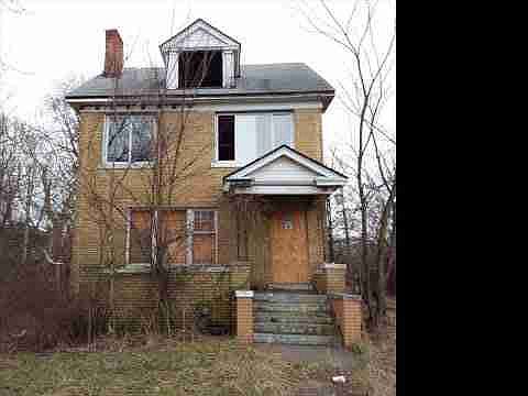 8990 N Clarendon