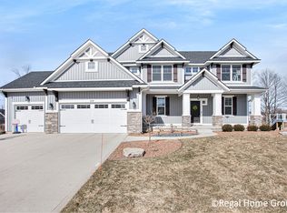 1717 Kingsland Dr SW, Byron Center, MI 49315
