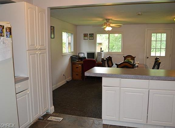 5th image of 983 Thistleridge Dr