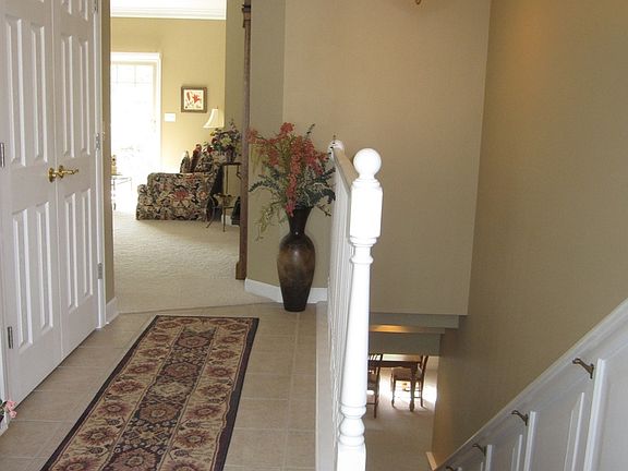 2nd image of 10889 Harry Dr