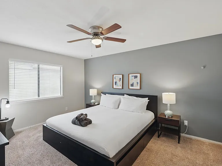 3454 Livingston Ln — Photo 21