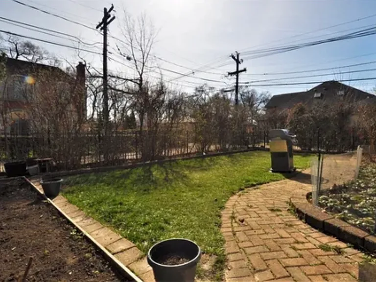 6815 N Lowell Ave — Photo 28