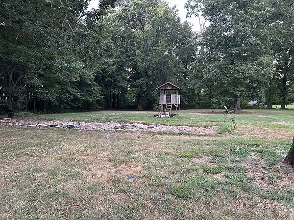 4th image of 113 Morningside Dr