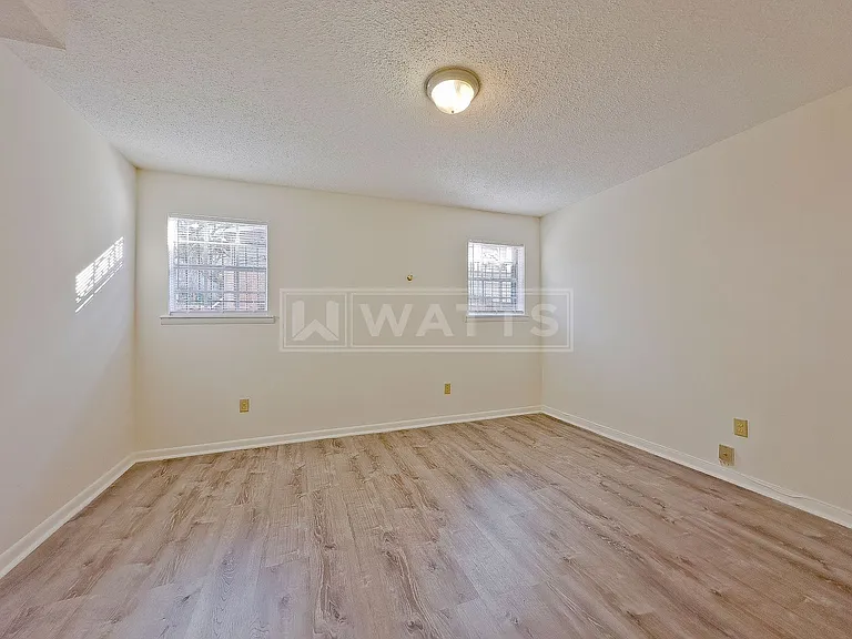 1639 11th Pl S — Photo 25