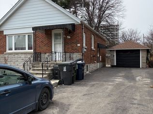 104 Meighen Ave, Toronto, ON M4B2H7