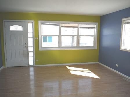 4th image of 110 S Lake St