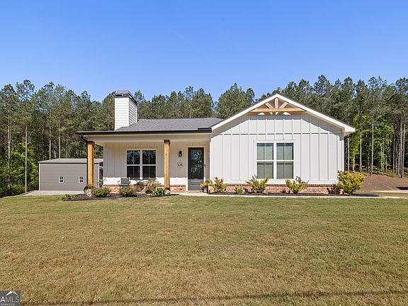 2nd image of 843 Millen Rd