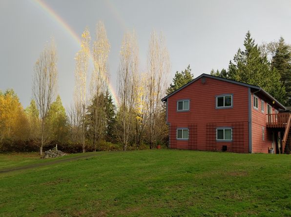 23851 Newellhurst Pl NE UNIT A, Kingston, WA 98346