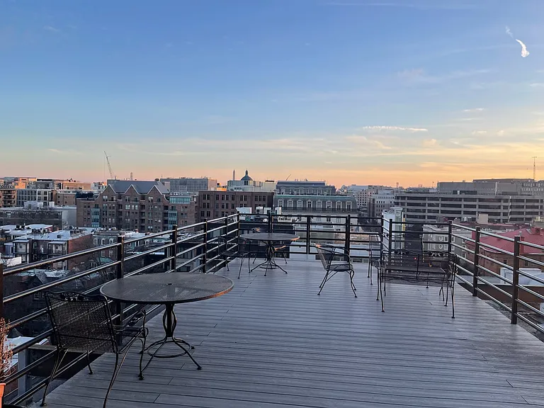 Rooftop deck dining. Perfect for fireworks viewing.