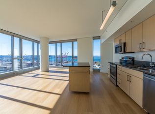 Stadium Place, Seattle, WA 98104