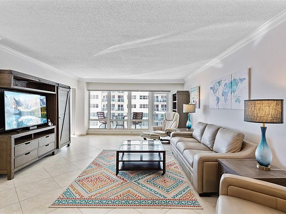 4th image of 3410 Galt Ocean Drive #406N