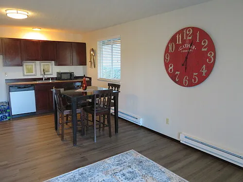 Parkview Apartments — Photo 39