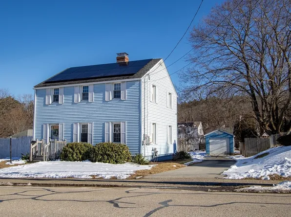 389 Elm St, Southbridge, MA 01550