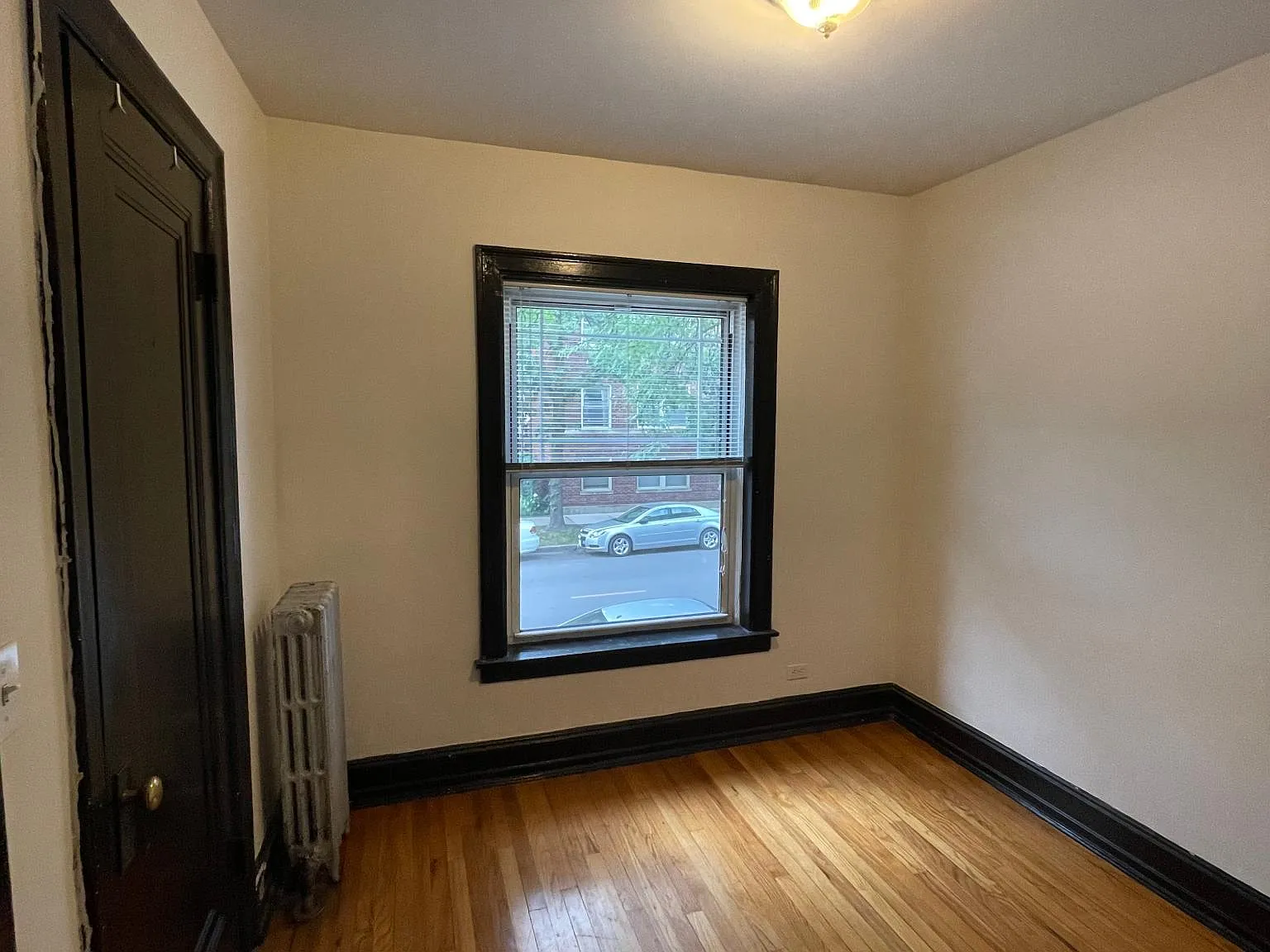 1 bed, 720 sqft, $1,900 — Photo 4