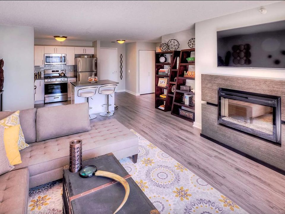 1st image of 33 W Grand Ave #2409