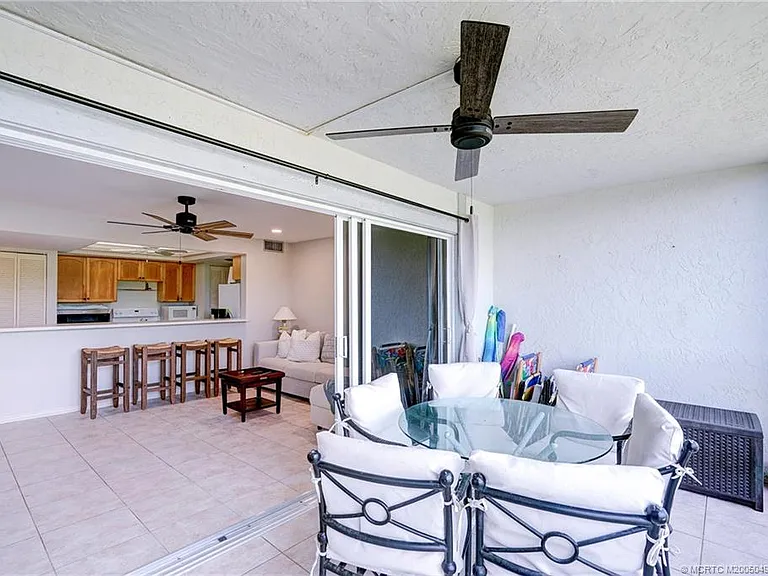 5539 NE Gulfstream Way — Photo 19