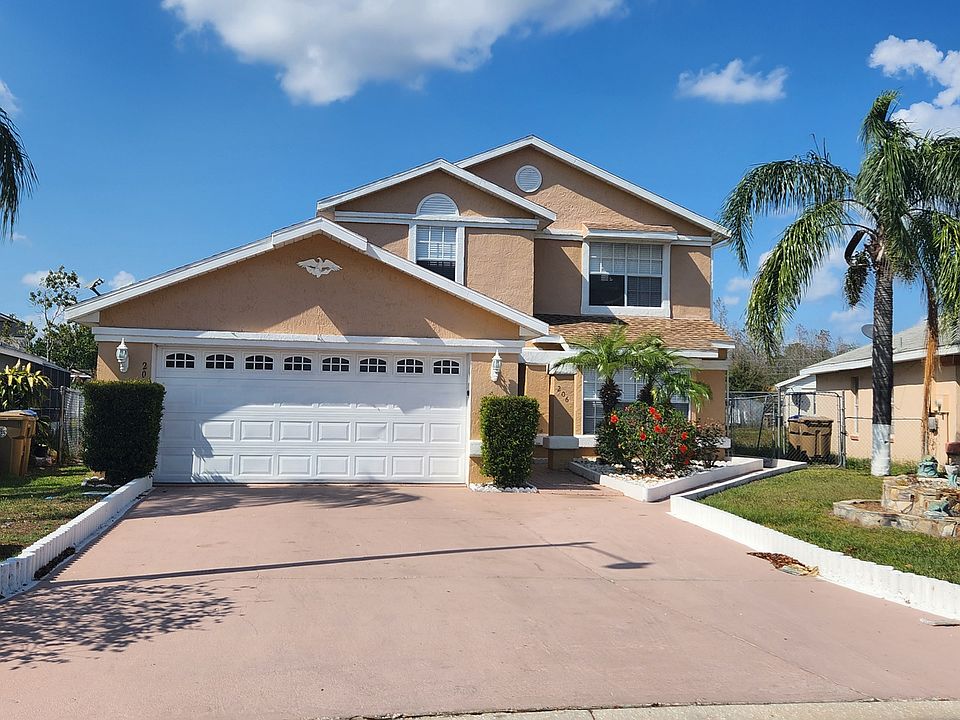 1st image of 206 Pelican Ct