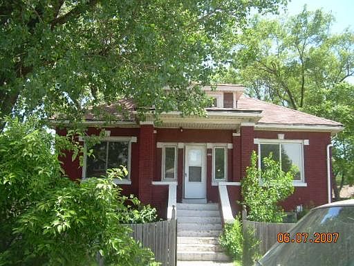 1st image of 4737 Drummond St