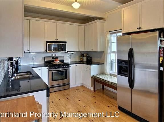 3rd image of 1360 Richman Ct