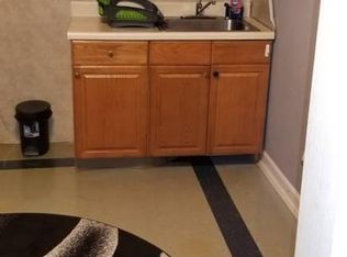3029 Cedar Hill Rd, Falls Church, VA 22042