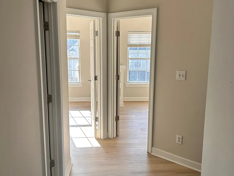 12023 Valley Oak St #3A — Photo 29