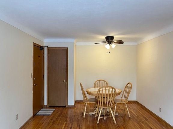 5th image of 1330 Saint Clair Ave #6