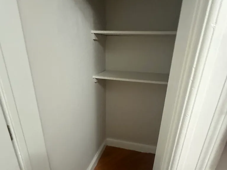 5902-04 Madison St #11C — Photo 6